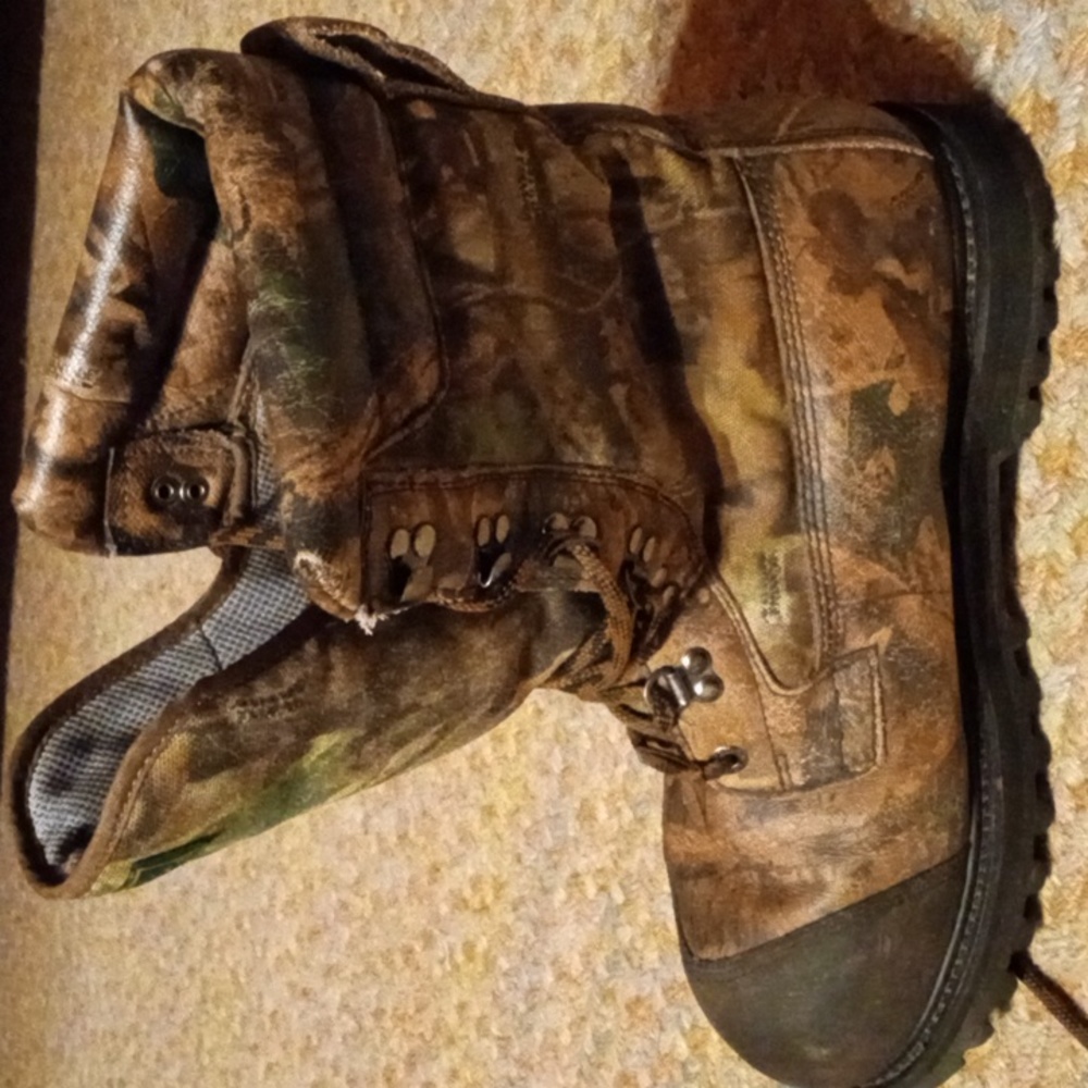 Cabela's Gore-tex Suppressant , Thinsulate, Goodyear, Hunting Camo Boots,